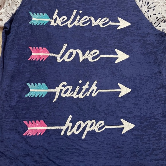 XL 3/4 Lace Sleeve Southern Grace tee - Picture 2 of 9